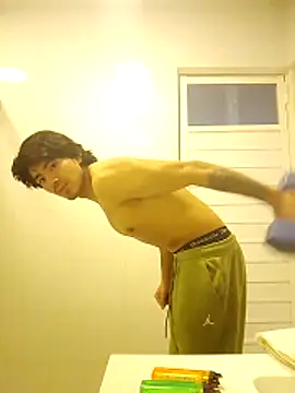 GIOOOO568 online show from April 2026 01:12:01 PM