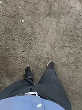 Snapshot of Hillz_king_98 chatting on December 2024 01:37:02 AM Hillz king 98 online show from December 2024 01:37:02 AM