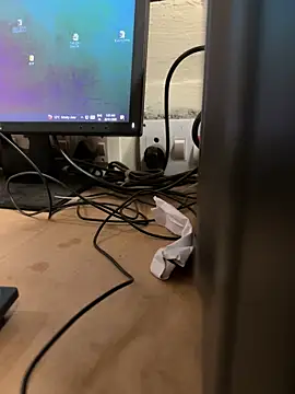 Snapshot of Hillz_king_98 chatting on January 2025 12:06:02 AM Hillz king 98 online show from January 2025 12:06:02 AM