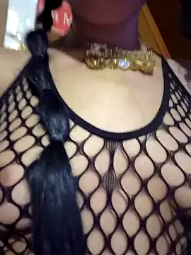 Snapshot of carmelbbyx22 chatting on April 2026 01:41:02 PM carmelbbyx22 online show from April 2026 01:41:02 PM