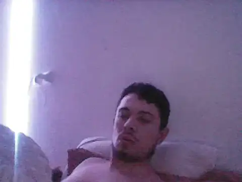 Snapshot of gs1999t chatting on March 2025 09:48:02 PM gs1999t online show from March 2025 09:48:02 PM
