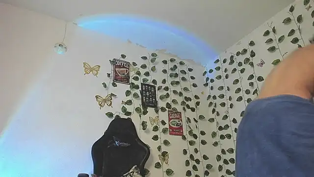 skinny dann online show from February 2025 02:28:01 AM