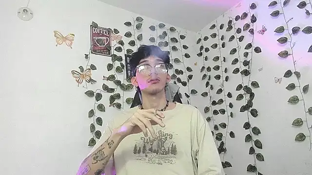 skinny dann online show from March 2025 01:10:01 AM