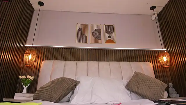 PerlaPreciosa online show from April 2026 04:04:02 AM