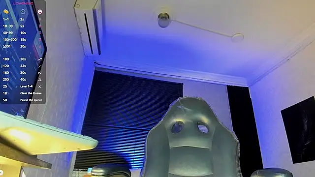 JhonyMiller  online show from April 2026 08:17:01 PM