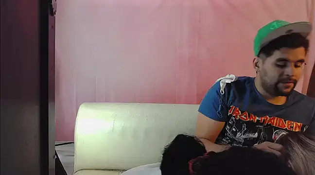 kattyandericc online show from February 2025 04:48:02 PM