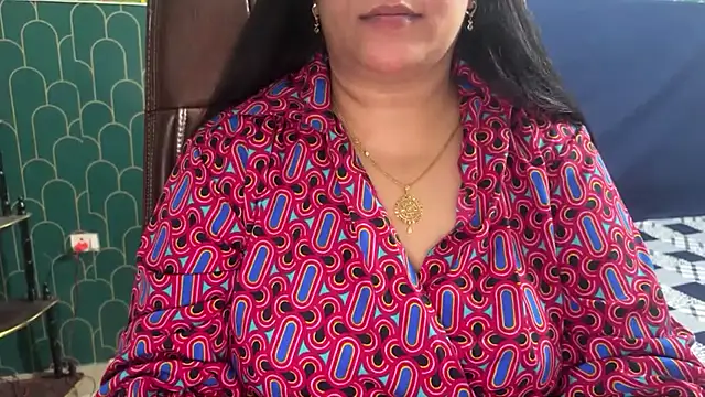 FlatVincy4 online show from July 2026 03:40:01 PM