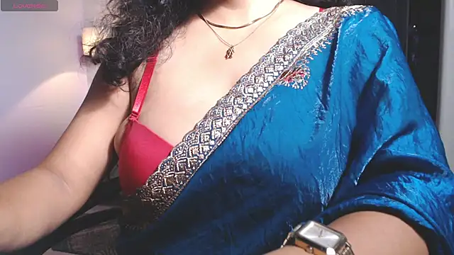 hot menka online show from June 2026 05:13:02 PM