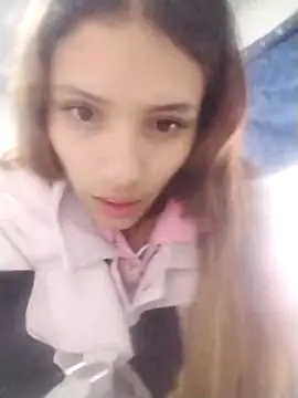 Snapshot of charlotes28 chatting on December 2024 03:50:02 AM charlotes28 online show from December 2024 03:50:02 AM