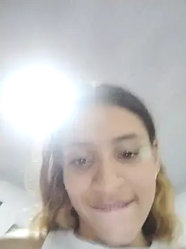 Snapshot of charlotes28 chatting on December 2024 06:52:02 AM charlotes28 online show from December 2024 06:52:02 AM