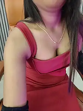 Little  Lia online show from June 2026 07:45:01 PM