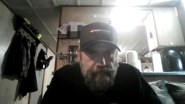 zaneporter46 online show from May 2026 05:03:02 AM