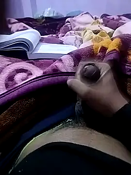 PLAYBOYYRAAJ online show from December 2024 06:43:02 PM