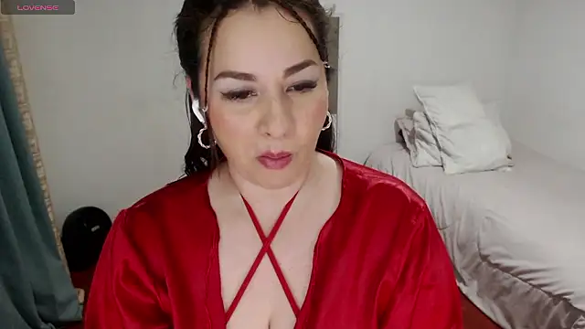 MommyHelpsmee online show from January 2026 03:39:01 PM