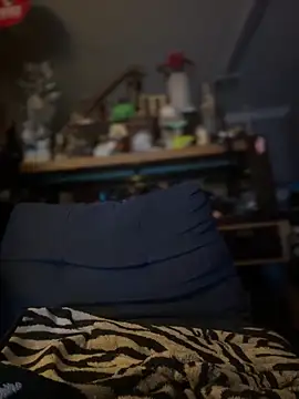 Jefloves68 online show from April 2026 06:50:02 AM