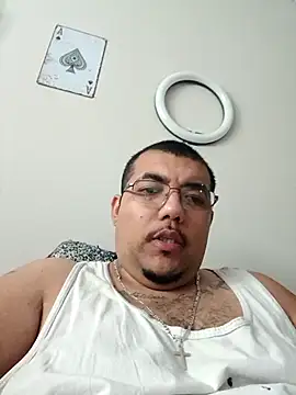 cloudy couple444 online show from September 2025 09:38:01 PM