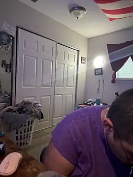 cloudy couple444 online show from October 2025 04:30:01 PM