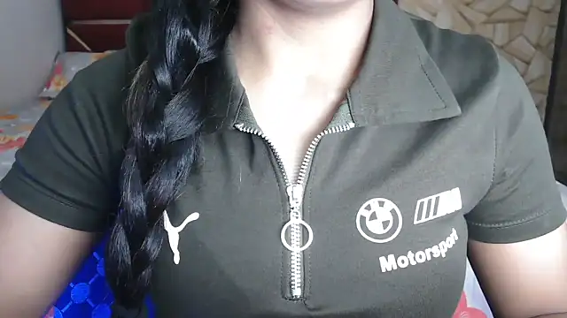 Somiya87 online show from April 2026 06:02:01 PM