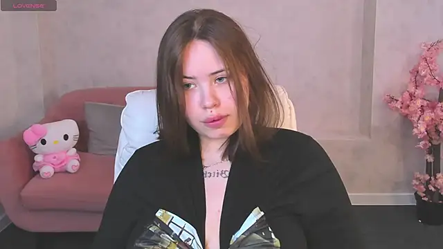 EricaElliott online show from May 2026 09:17:01 AM