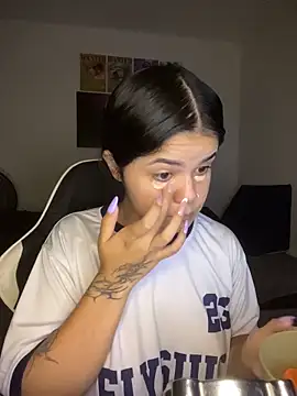 pretty angela1 online show from March 2026 11:54:02 PM