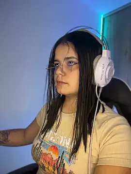 pretty angela1 online show from April 2026 04:12:02 AM