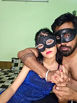 insta hotpair online show from September 2025 05:57:01 PM