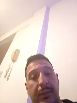 arigmz online show from April 2026 10:49:02 PM