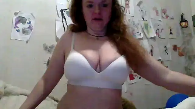 Snapshot of Rae_Jeannie chatting on March 2026 03:23:01 AM Rae Jeannie online show from March 2026 03:23:01 AM