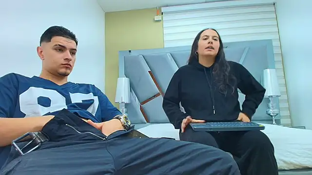 DAVID VICTORIAA online show from April 2026 11:46:02 AM