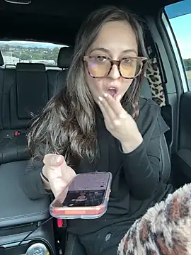 morganbby  online show from April 2026 12:27:01 AM