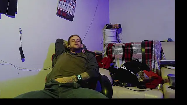 JamesMichael88 online show from February 2025 03:21:02 AM