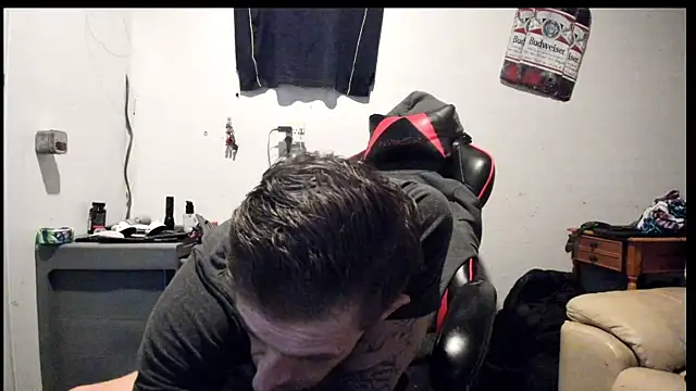 JamesMichael88 online show from March 2025 04:14:01 PM