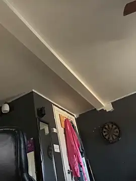 jerjenn online show from April 2026 09:08:02 PM