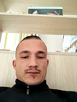 frankthefuck69 online show from October 2025 11:00:02 AM