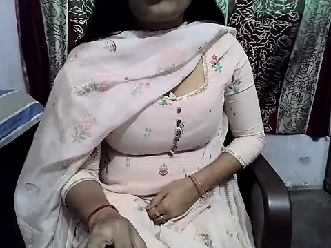 SIYA MAVI online show from April 2026 07:35:01 AM