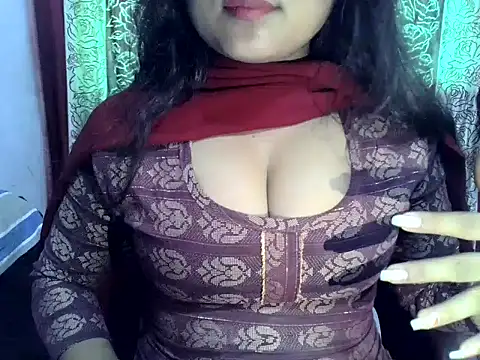 Snapshot of SIYA_MAVI chatting on June 2026 08:20:01 AM SIYA MAVI online show from June 2026 08:20:01 AM