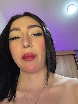 Maddy Jones online show from April 2026 01:56:01 AM