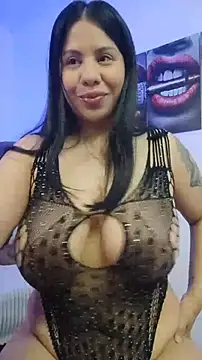 Snapshot of downsonMia chatting on July 2026 11:12:02 AM downsonMia online show from July 2026 11:12:02 AM