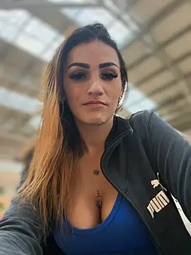 Samantha bigboobs online show from March 2026 06:24:02 PM