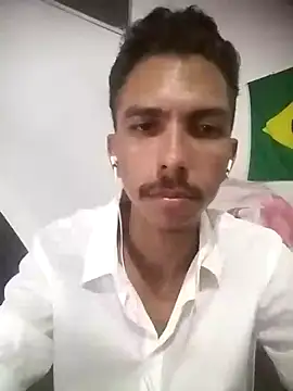 MagrinhoSaradoo online show from February 2025 06:52:01 PM