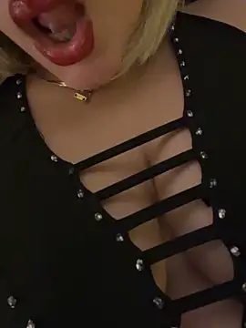 Snapshot of Maya_mimi chatting on March 2026 02:07:02 AM Maya mimi online show from March 2026 02:07:02 AM