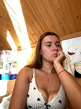 mewKate online show from September 2025 03:34:02 PM