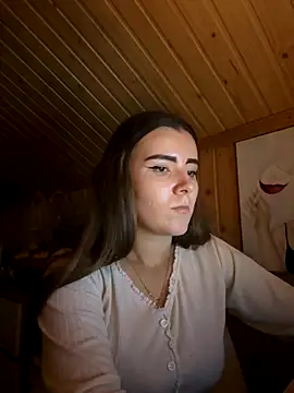 mewKate online show from October 2025 03:56:02 PM