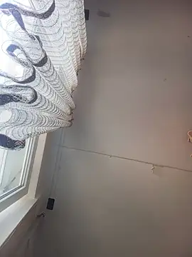 Lauren Amabel online show from March 2026 10:10:01 AM