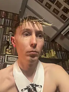 Snapshot of Slytherin-Boy009 chatting on January 2025 08:50:01 PM Slytherin-Boy009 online show from January 2025 08:50:01 PM