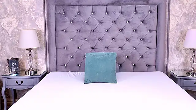 LexiRiley online show from March 2026 06:17:01 AM