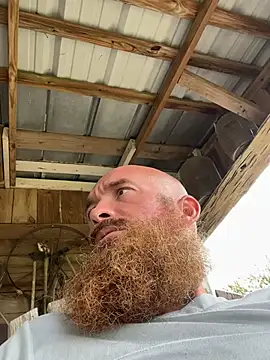 Snapshot of 32XRedBeard chatting on June 2026 06:23:01 PM 32XRedBeard online show from June 2026 06:23:01 PM