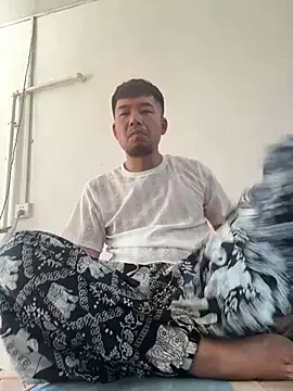 zxb757369 online show from May 2026 05:49:01 AM