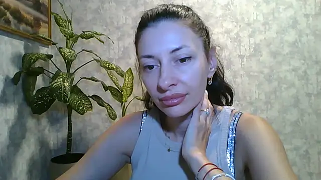 LissaBlossom online show from July 2026 03:06:02 PM