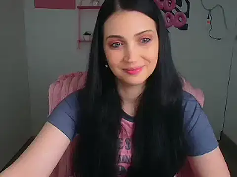 Amalia amor online show from April 2026 11:38:01 AM